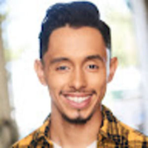 Meet your Posher, Isaias